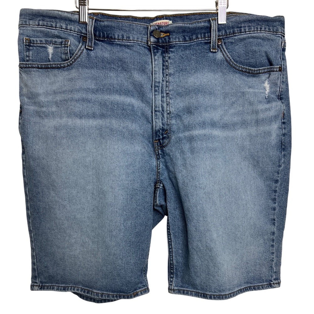 Signature by Levi Strauss Denim Shorts Mens 42 Blue Stretch Casual Classic B45‎